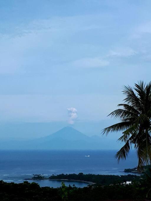 Aomi Villa Senggigi Exterior photo